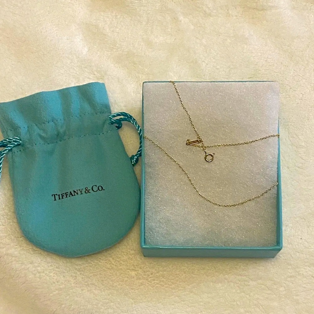 Tiffany and Co (Authentic) Necklace 14K Yellow Gold. (Chain only) Long 16”